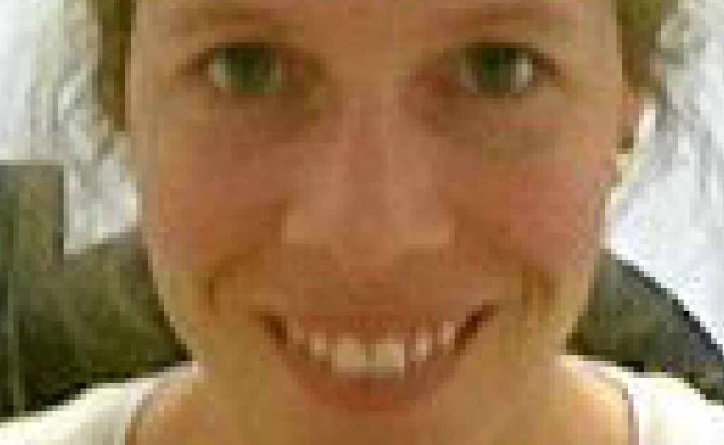 Doctor Myrthe Runne died in a plane crash along with partner Dr Dan Rainolds. Doctor Myrthe Runne died in a plane crash along with partner Dr Dan Rainolds.
